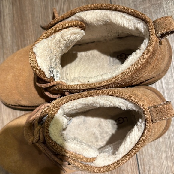 Ugg Women’s Neumel Ankle Boot - Picture 2 of 6